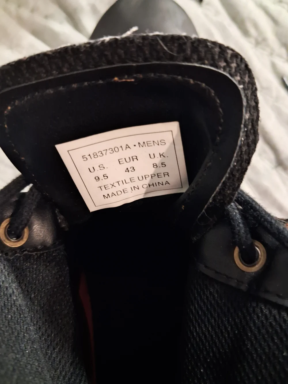 Levi's Black Chukka Lace-Up Boots with Brown Stitching